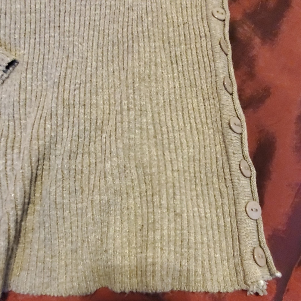 Titleneck Sweater - Picture 3 of 4
